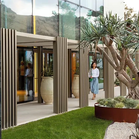 Legacy Ithos Boutique Hotel