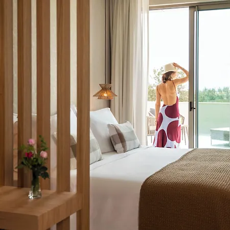 Legacy Ithos Boutique Hotel