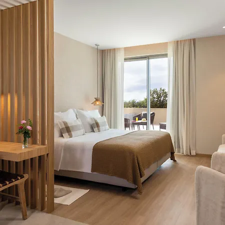 Hotel Legacy Ithos Boutique 5*
